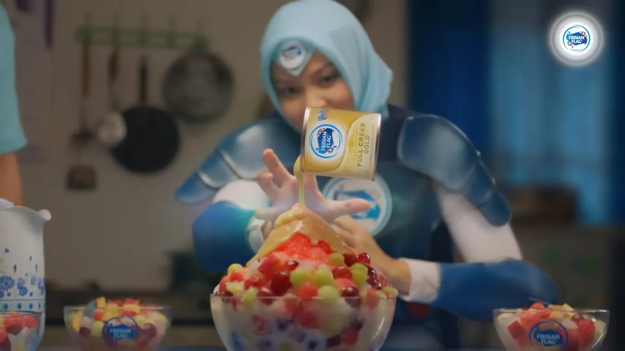 A frame from the Frisian Flag Pejuang Kemenangan Ramadan film